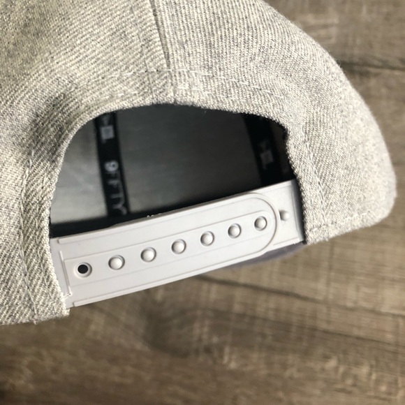 New Era 9Fifty San Antonio Spurs Baseball Hat - Picture 7 of 7